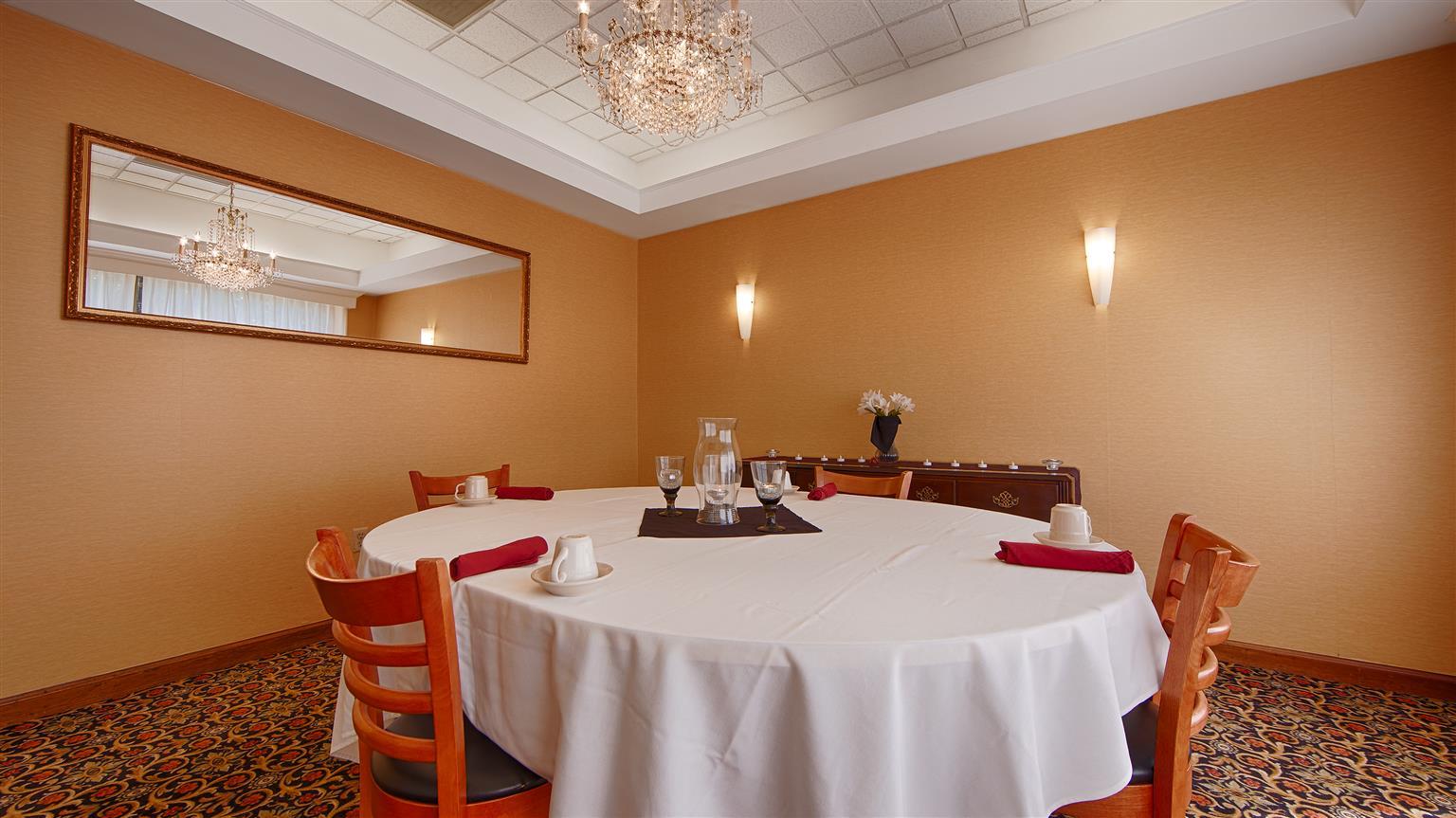 Western Grand Victorian Motel 3*