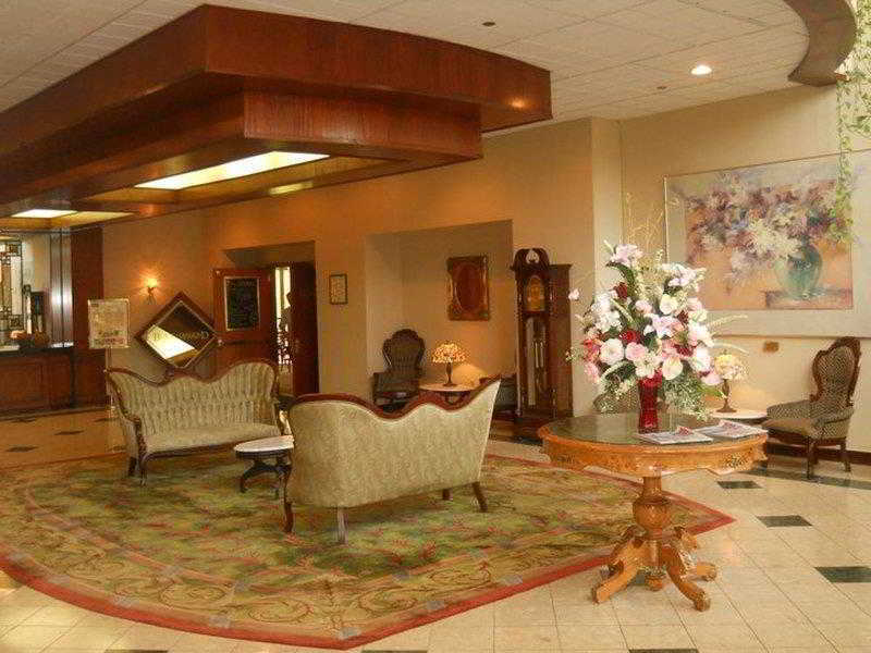 Western Grand Victorian 3* Sayre